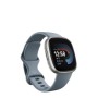 FitBit Versa 4 Fitnesstracker mit Armband Waterfall Blue / Platinum Aluminum, FB523SRAG